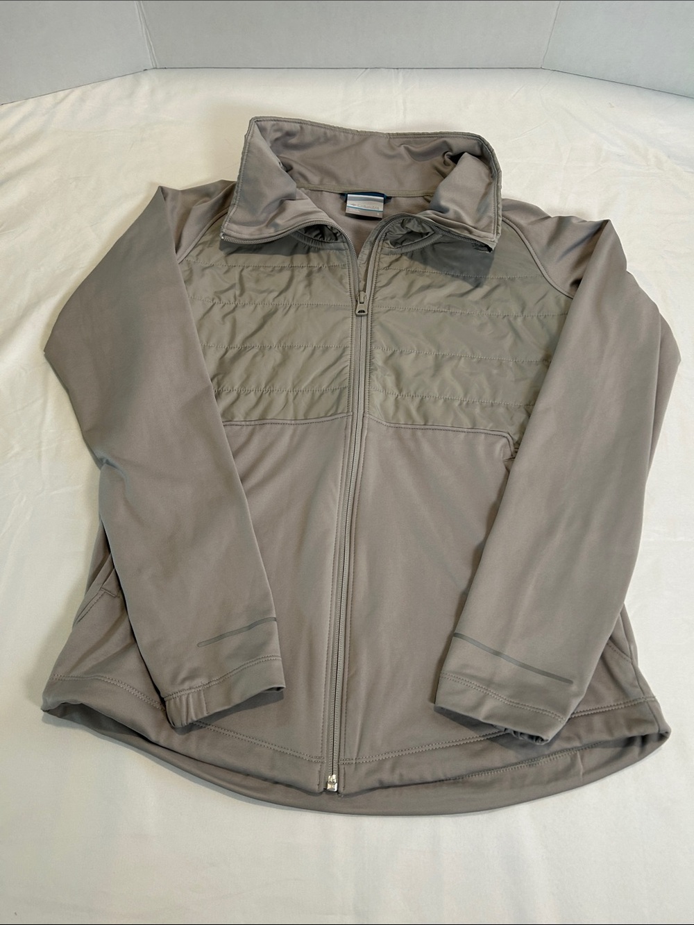 Columbia Oak Park Hybrid Full Zip Quilted Puffer Jacket Gray Tan Athleisure